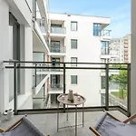 Blue Mandarin Garden Gates Apartment Danzig