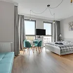 Blue Mandarin Garden Gates Apartment *