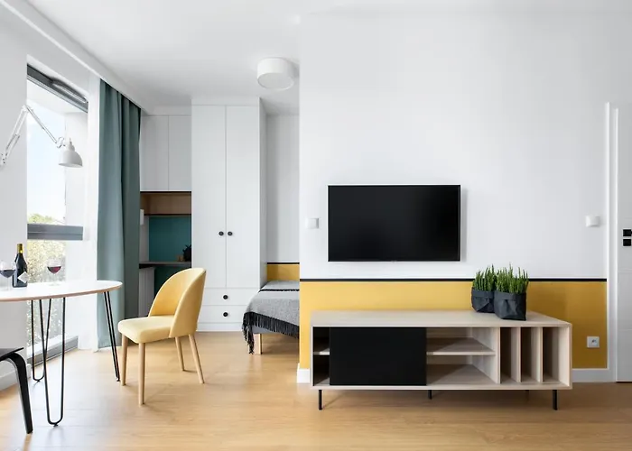 Blue Mandarin Garden Gates * Gdansk