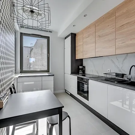 Blue Mandarin Garden Gates Apartment *